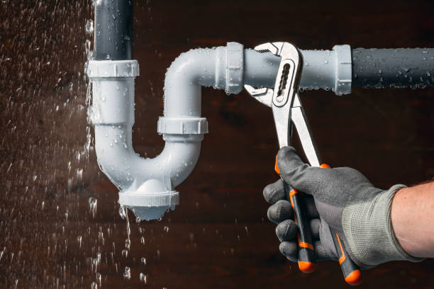 Professional Plumbing technician working in Hoffmeister, NY